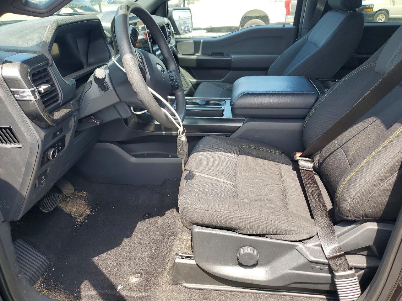 2025 Ford F150 Stx - Фото 7