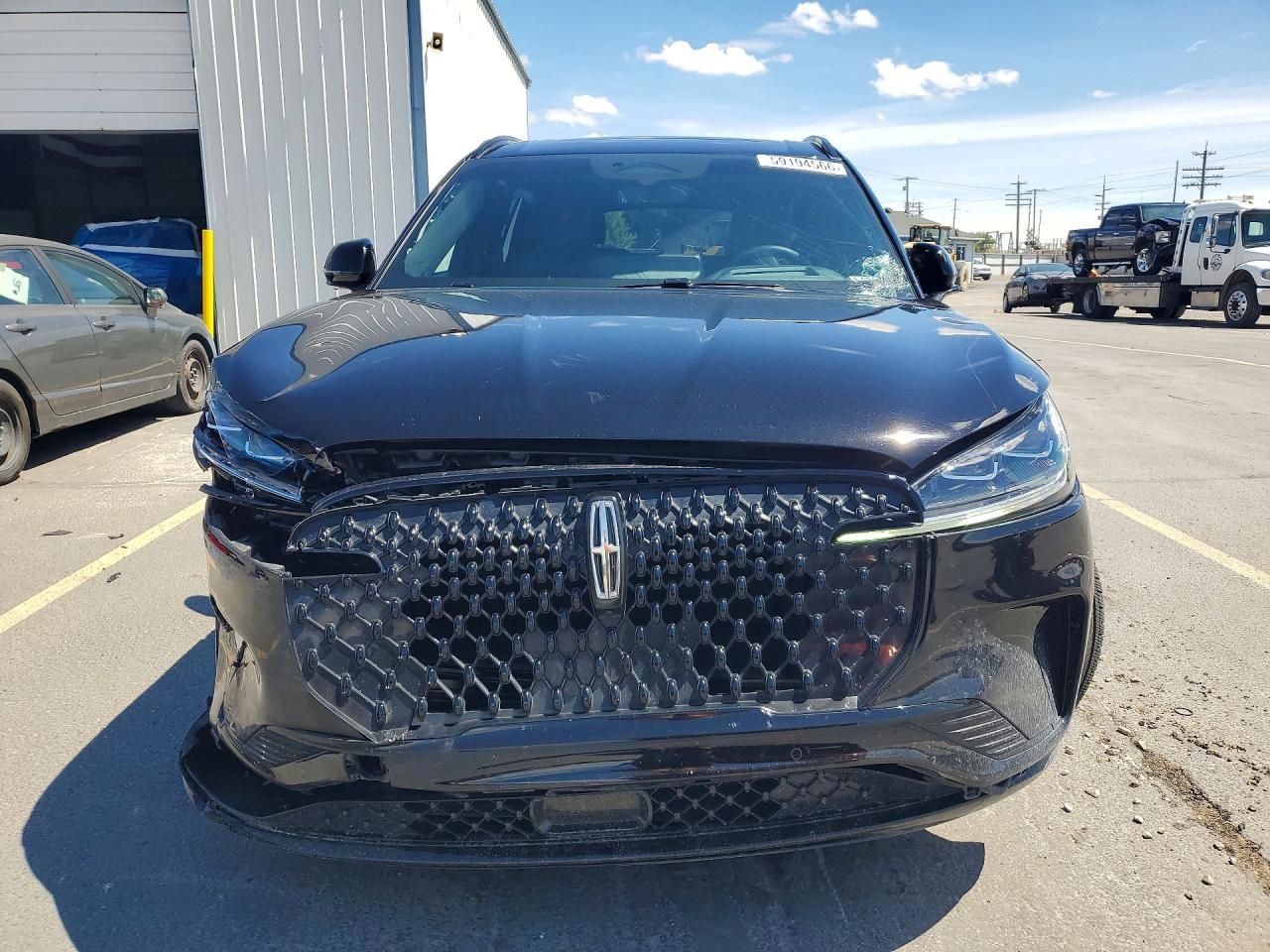 2025 Lincoln Aviator Reserve - Image 5