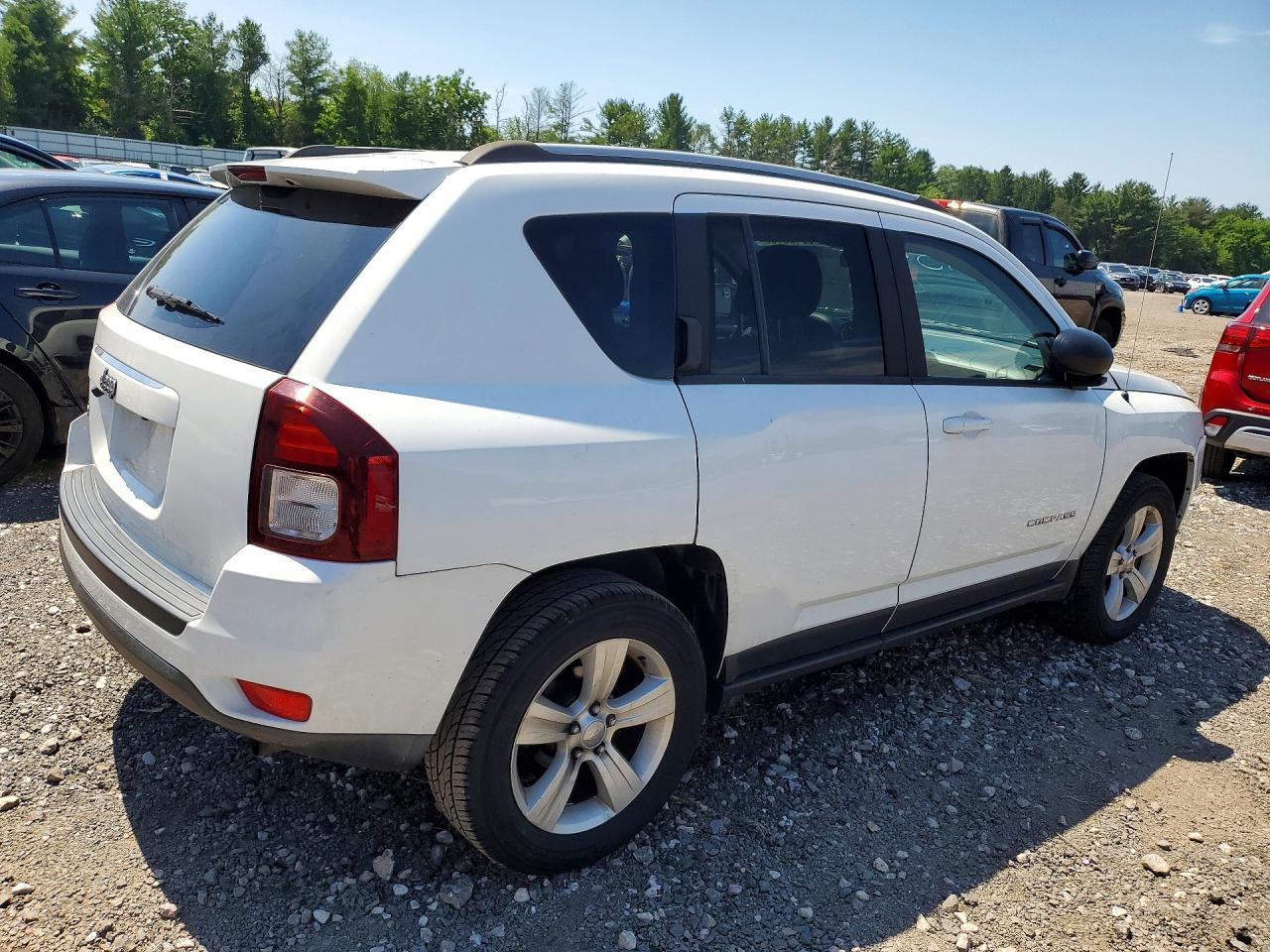 2015 Jeep Compass Sport - Фото 3