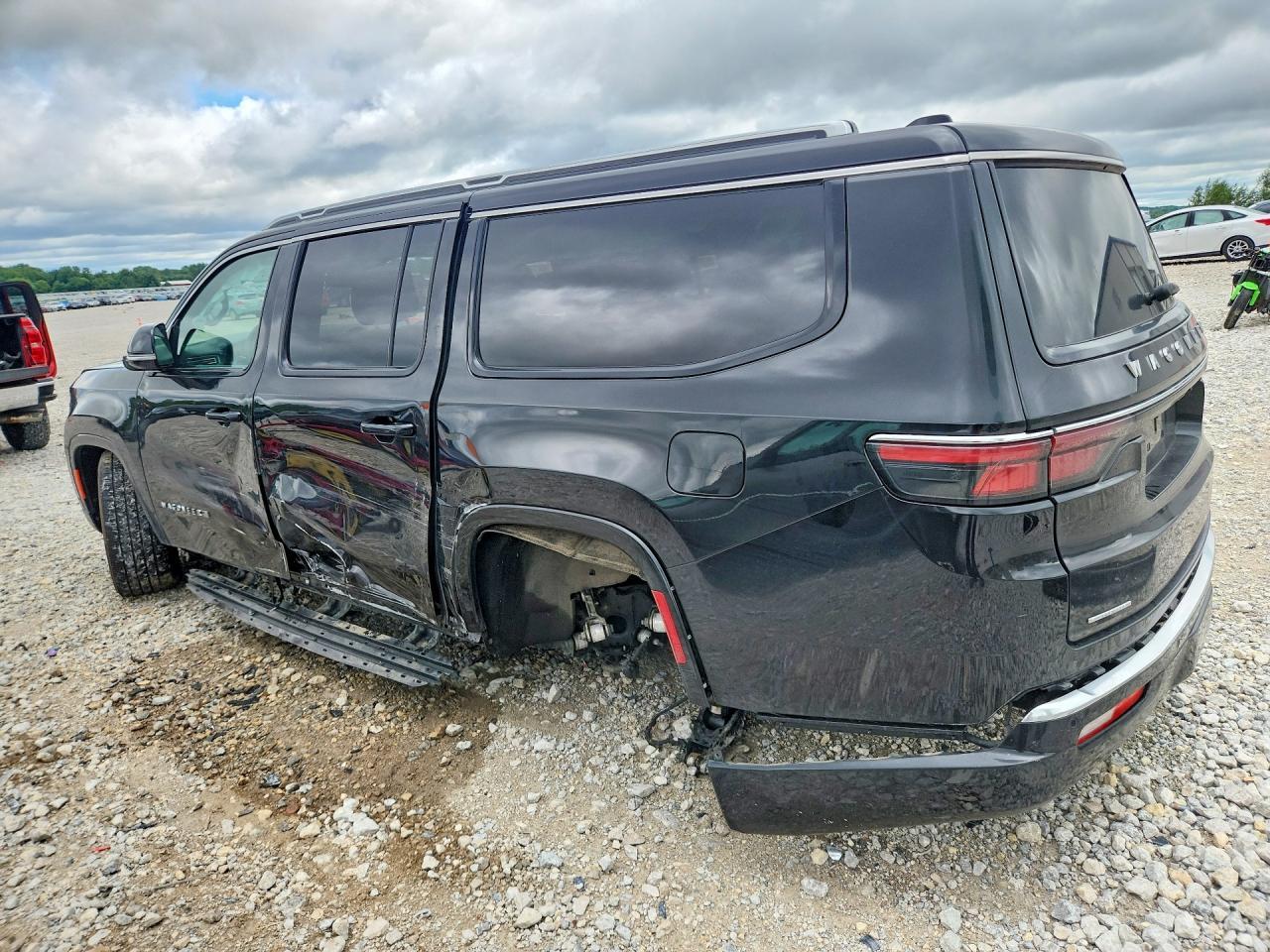 2023 Jeep Wagoneer Series Ii - Фото 2