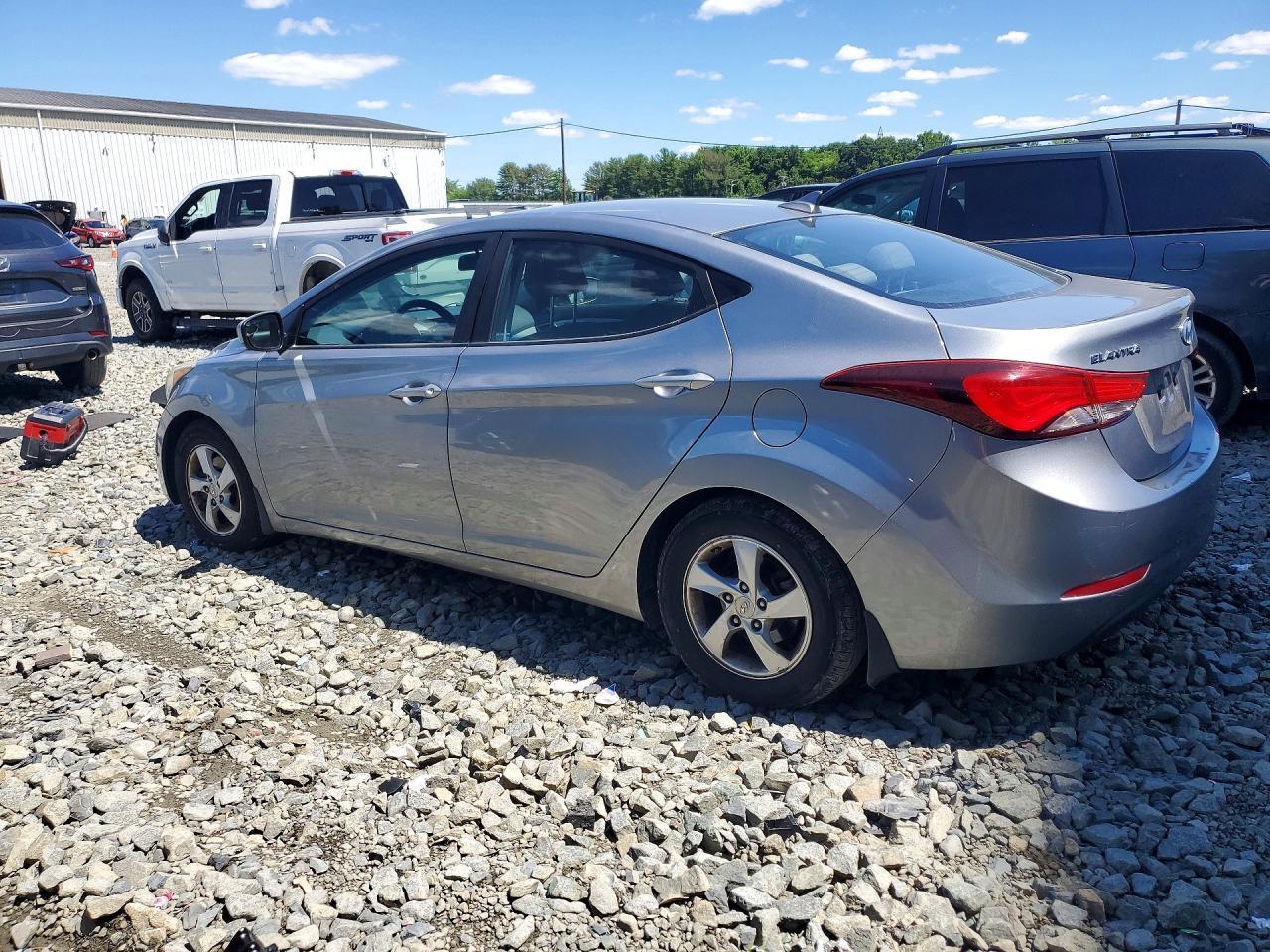 2015 Hyundai Elantra Se - Фото 2