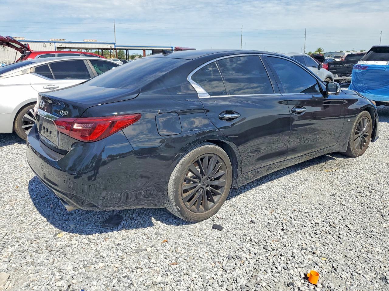 2020 Infiniti Q50 3.0T Luxe - Фото 3