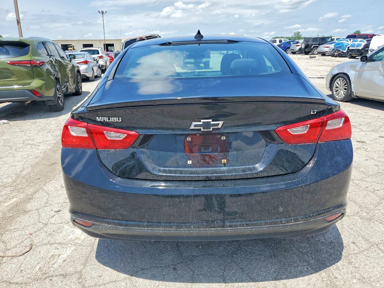 2018 Chevrolet Malibu Lt - Image 6