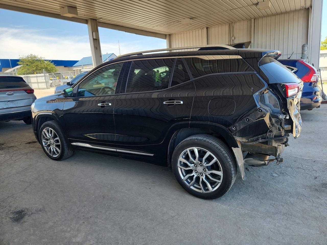 2022 GMC Terrain Denali - Image 2