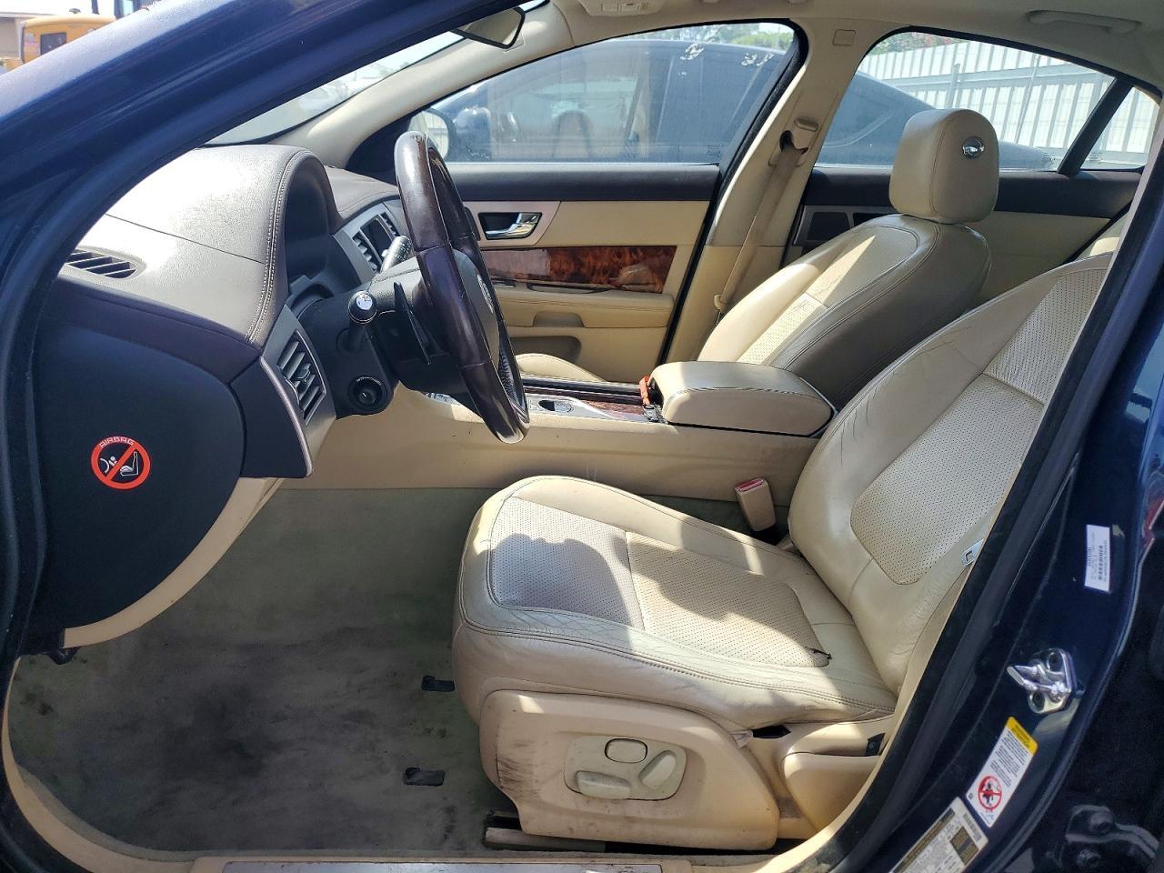 2010 Jaguar Xf Premium - Фото 7