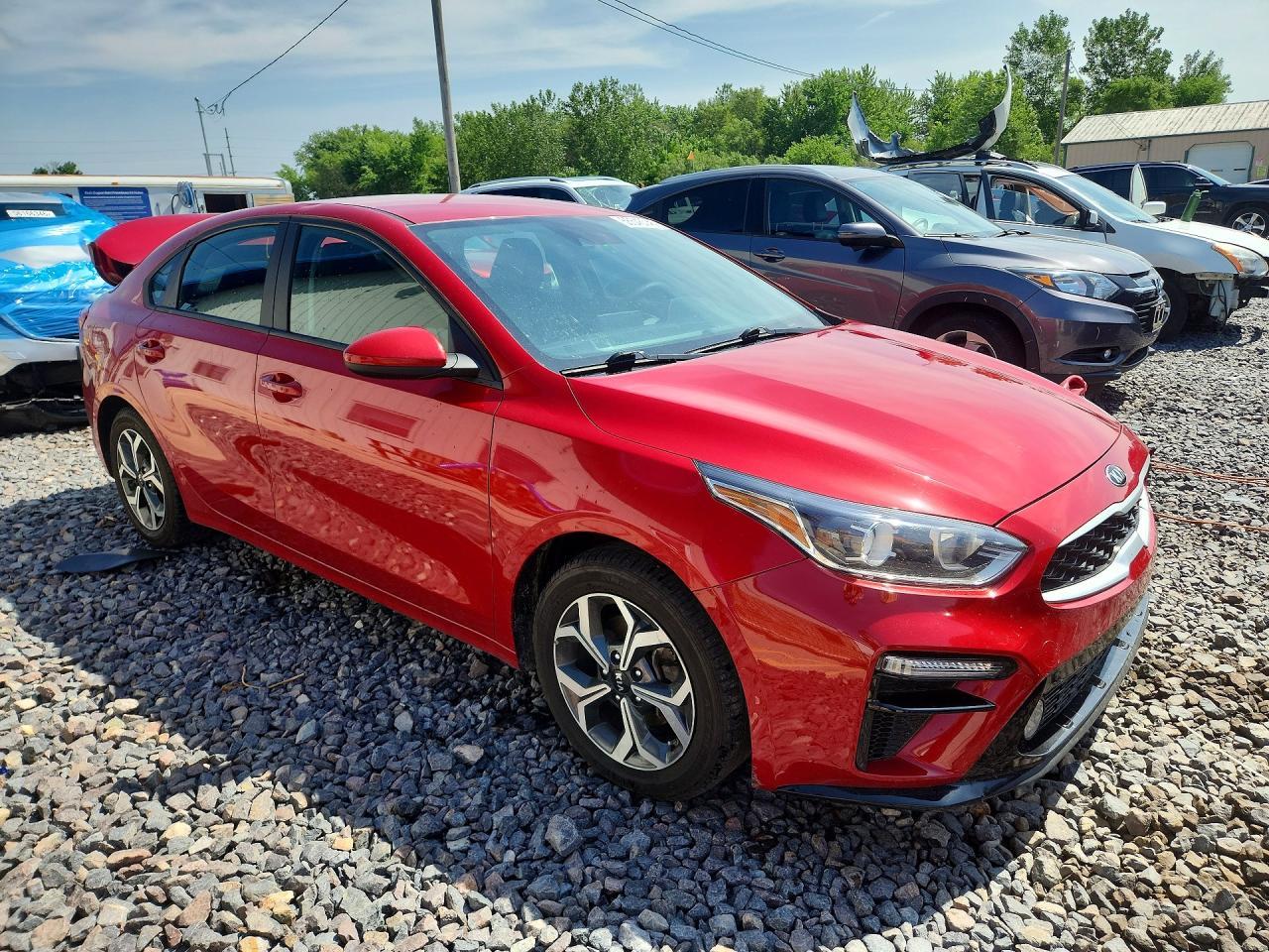 2021 Kia Forte Lxs - Фото 4