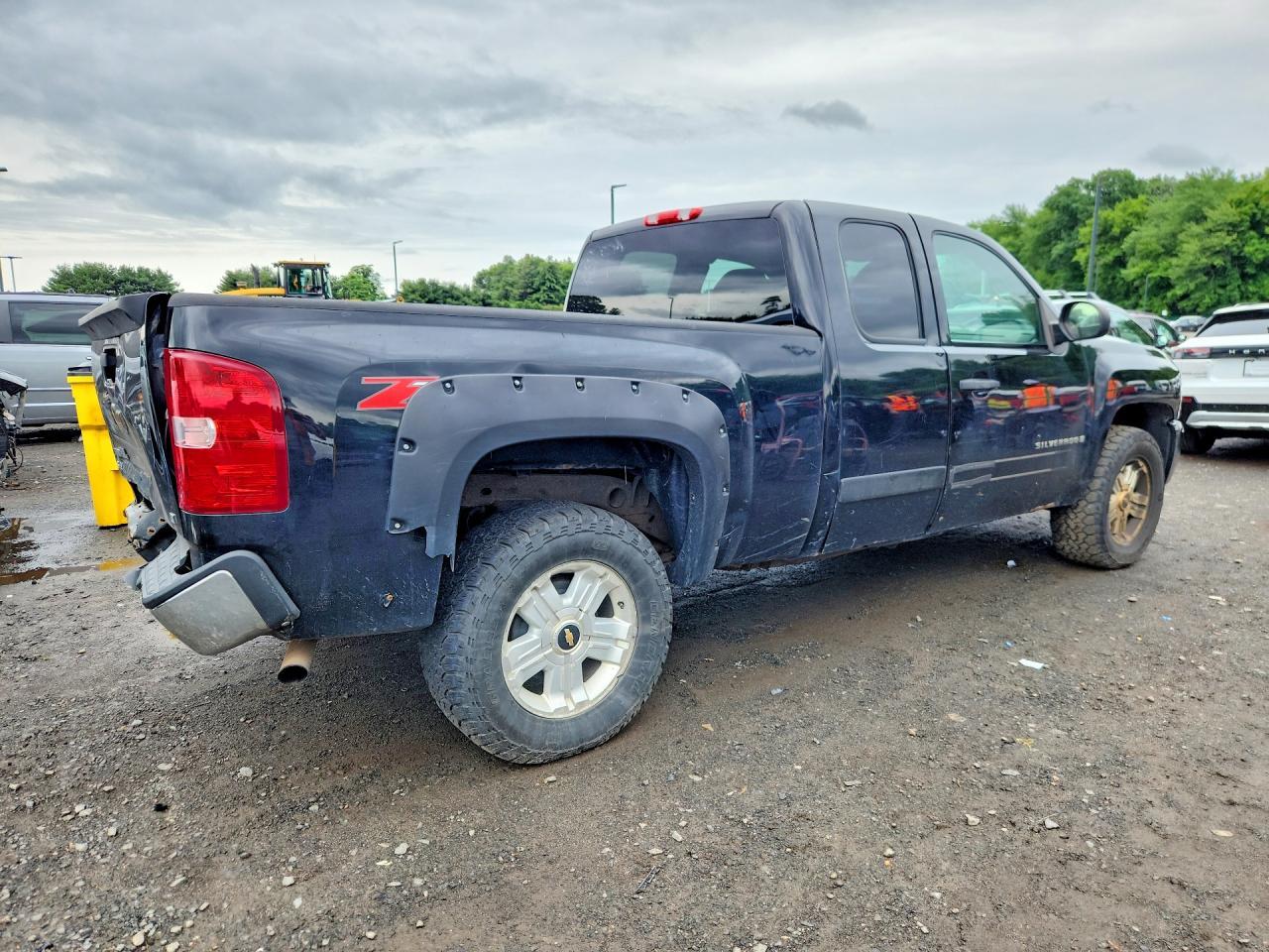 2011 Chevrolet Silverado K1500 Lt - Фото 3