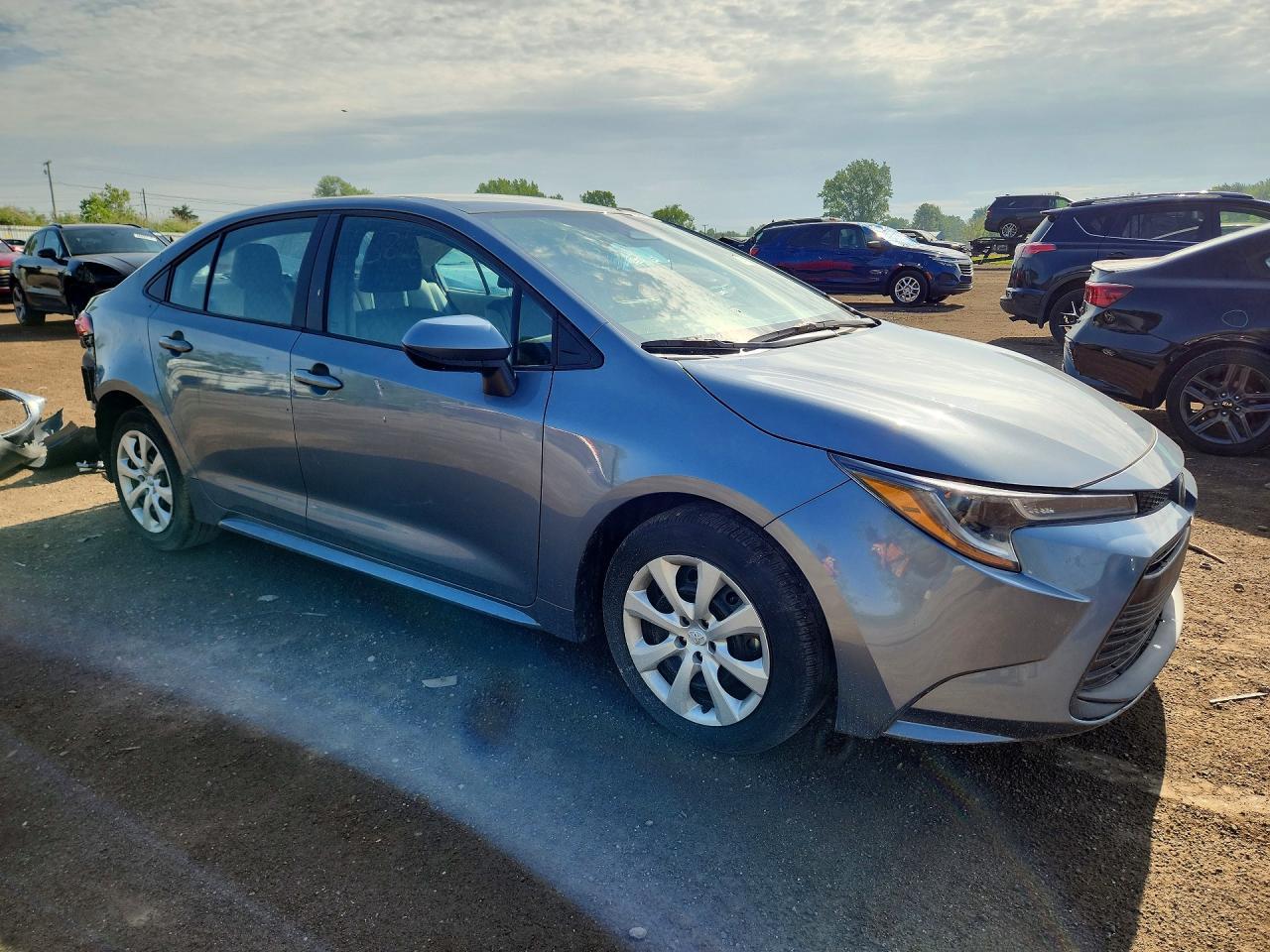 2025 Toyota Corolla - Фото 4