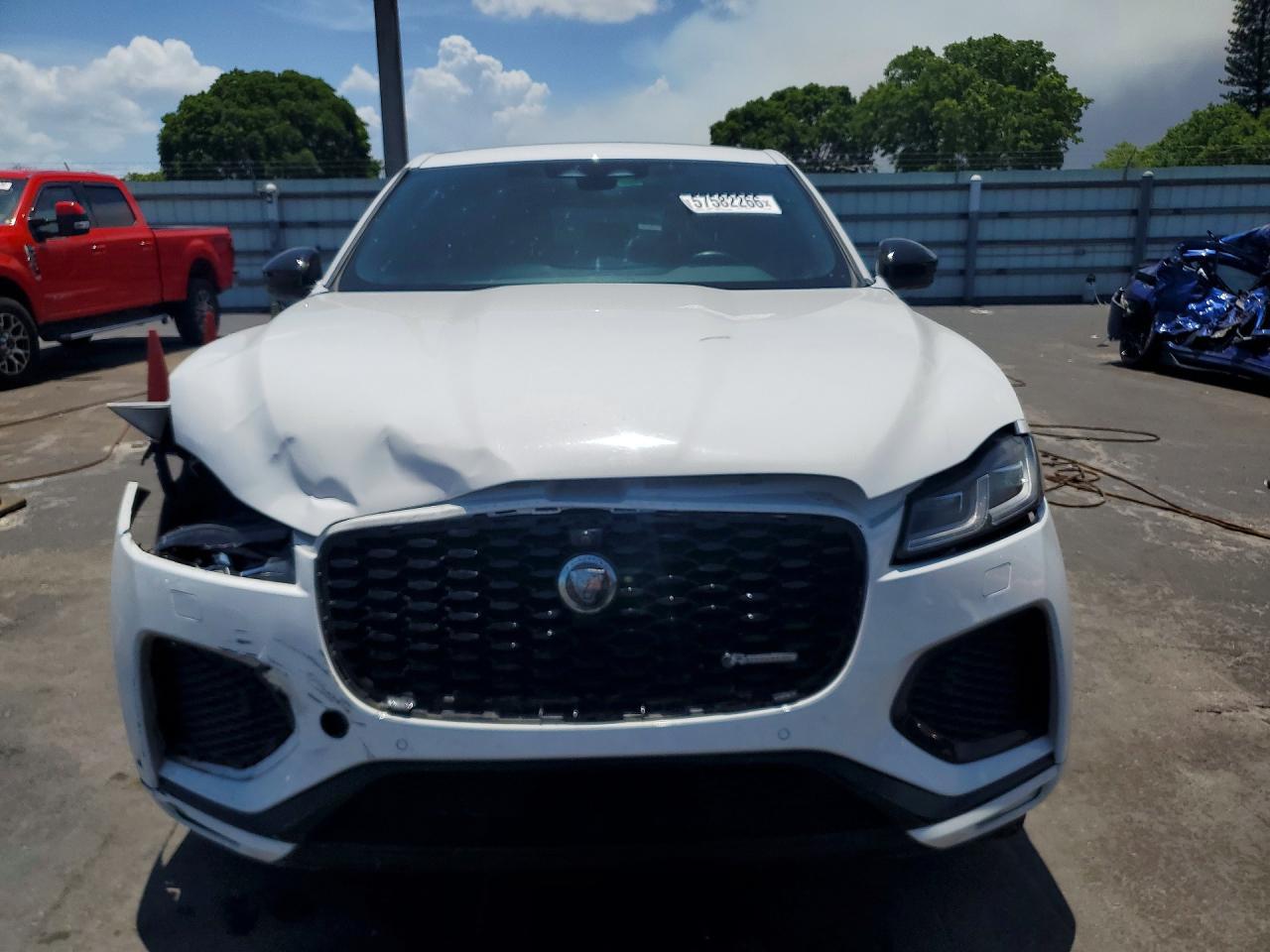 2024 Jaguar F-Pace R-Dynamic S - Image 5