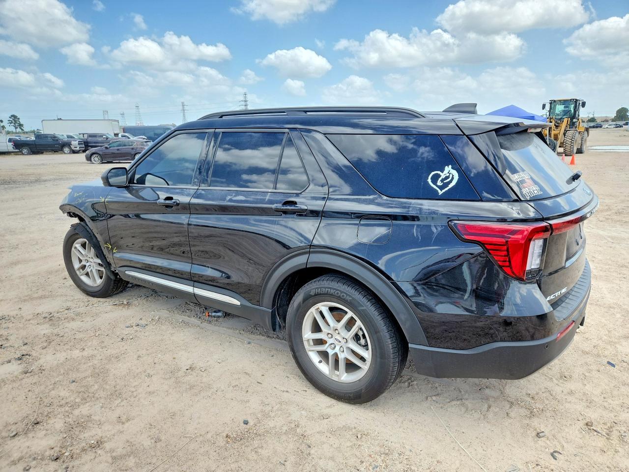 2025 Ford Explorer Active - Фото 2