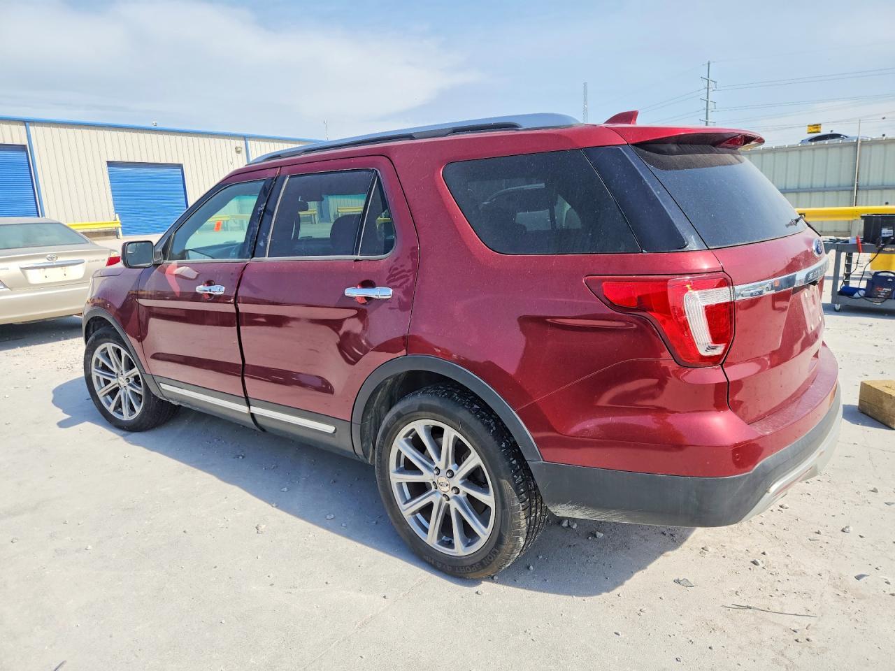 2016 Ford Explorer Limited - Фото 2