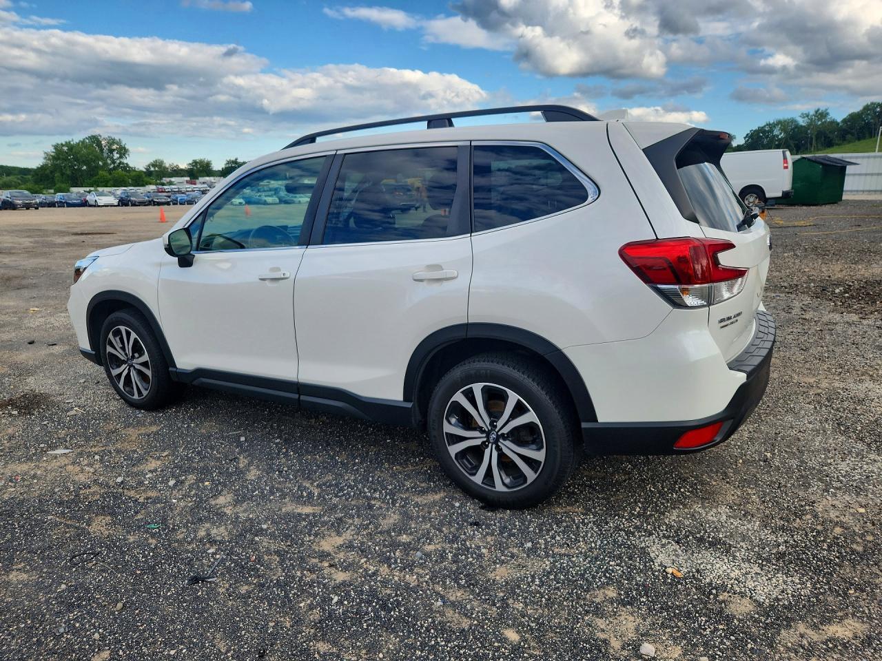 2020 Subaru Forester Limited - Фото 2