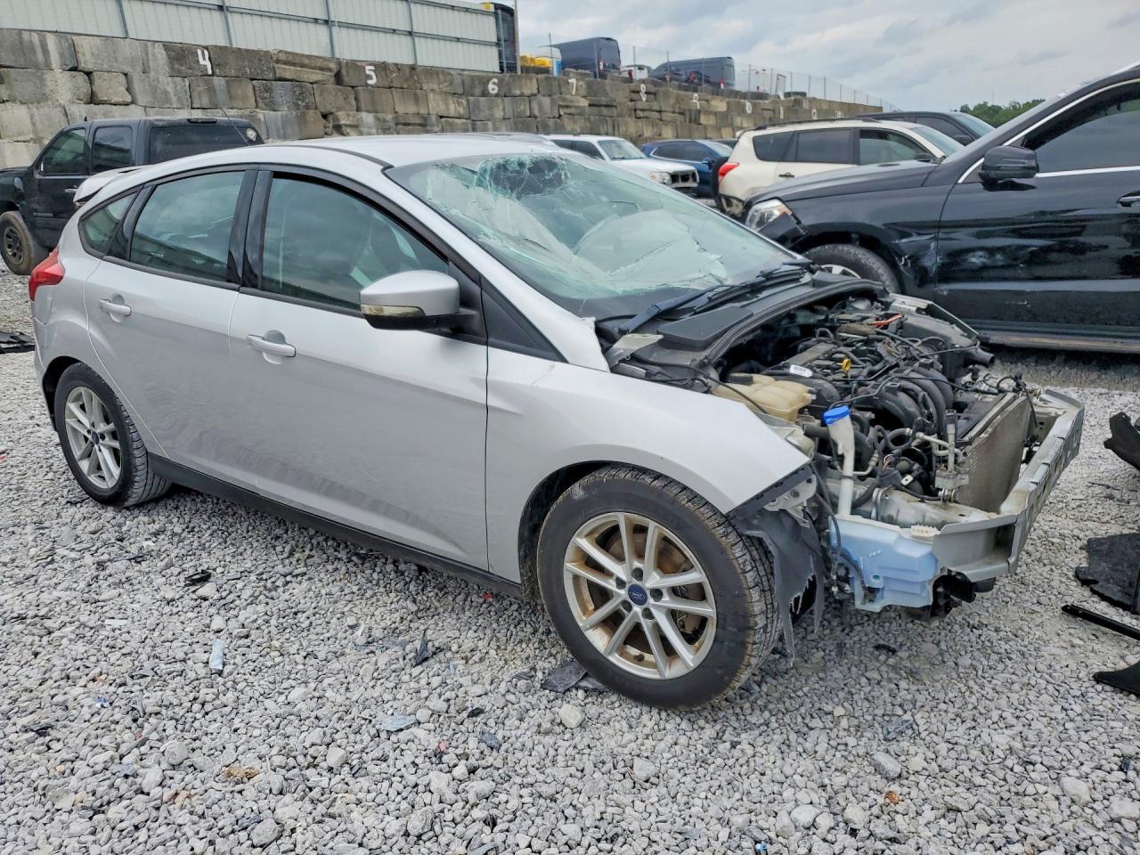 2015 Ford Focus Se - Image 4