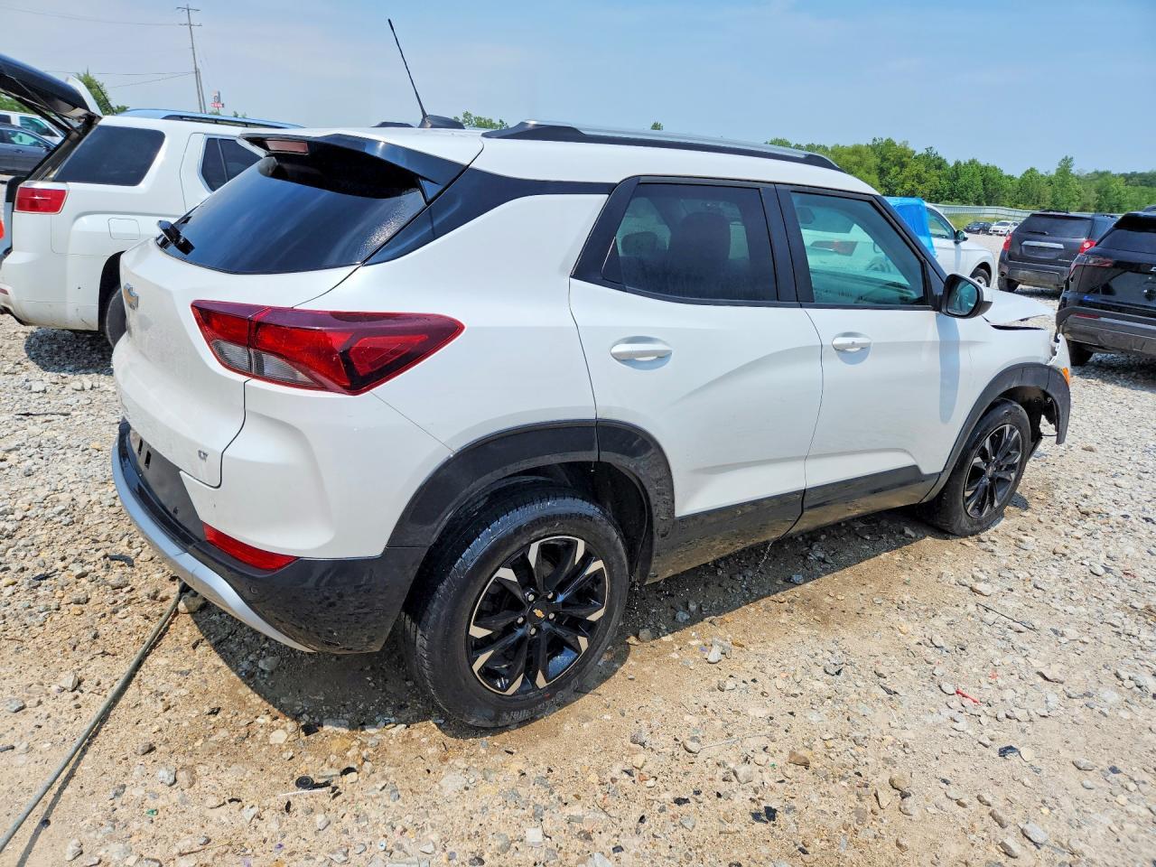 2021 Chevrolet Trailblazer Lt - Фото 3