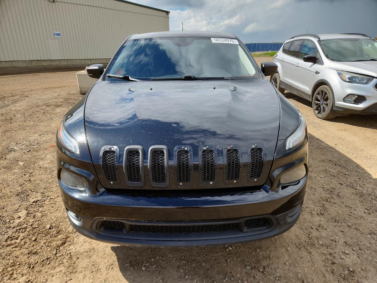 2016 Jeep Cherokee Sport - Фото 5