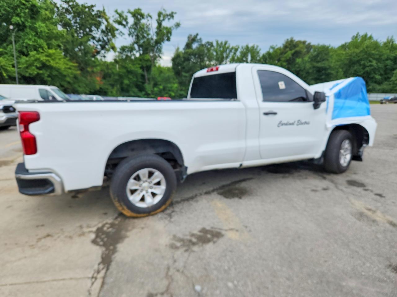 2020 Chevrolet Silverado C1500 - Фото 3