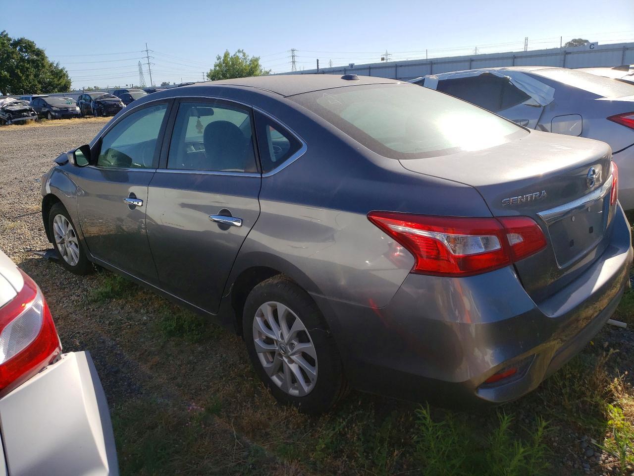 2019 Nissan Sentra Sv - Фото 2