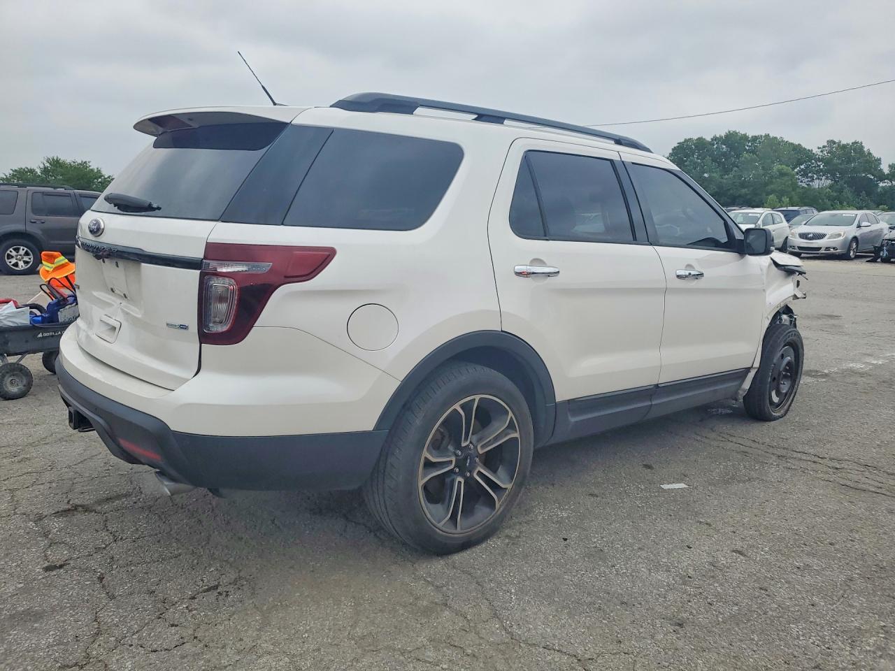 2014 Ford Explorer Sport - Фото 3