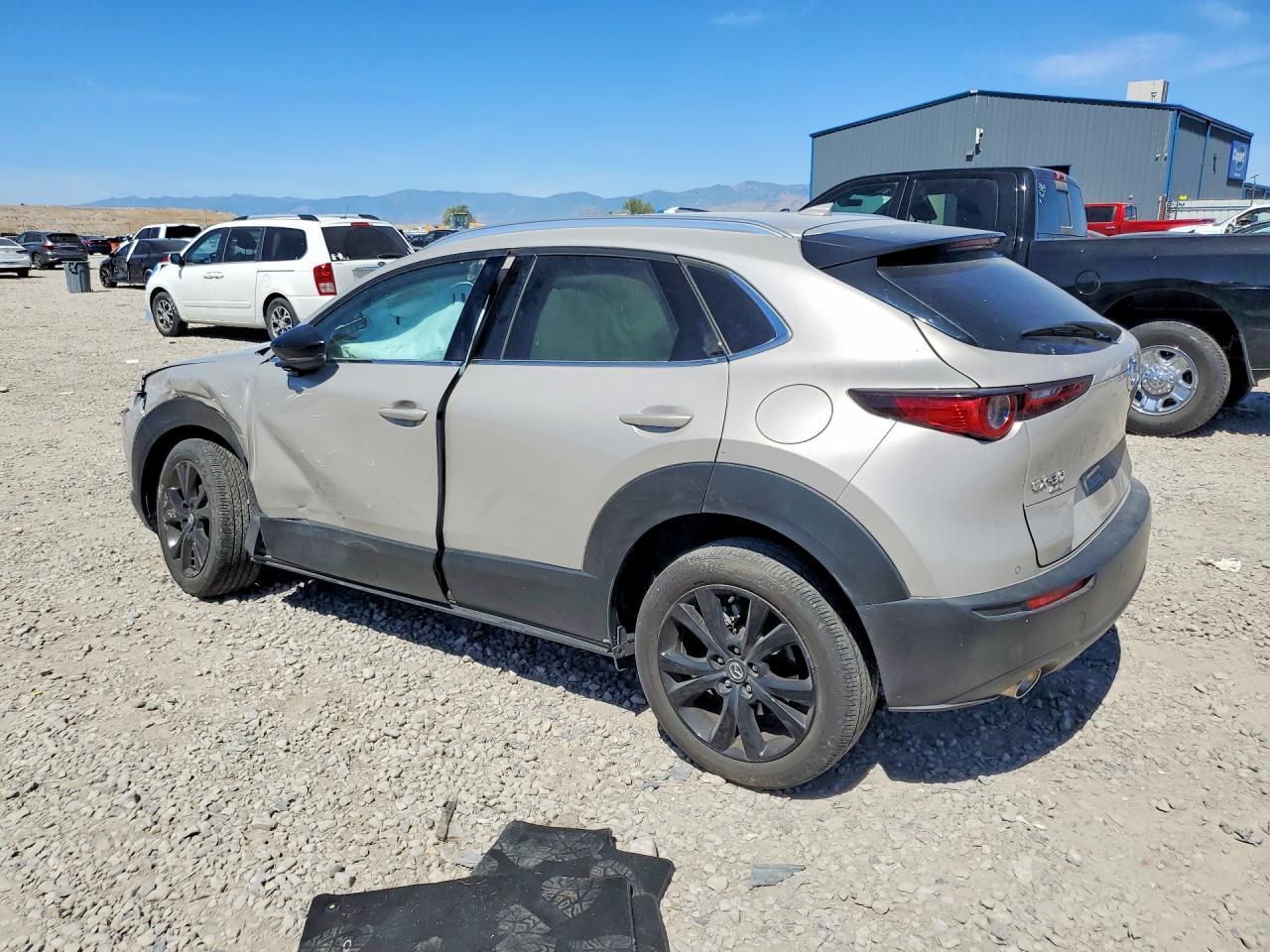 2024 Mazda Cx-30 Premium Plus - Image 2