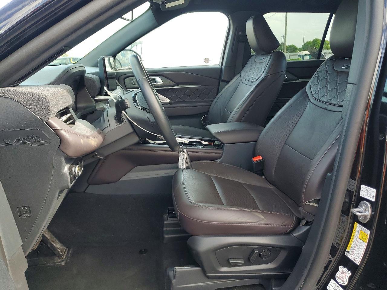 2025 Ford Explorer Platinum - Фото 7