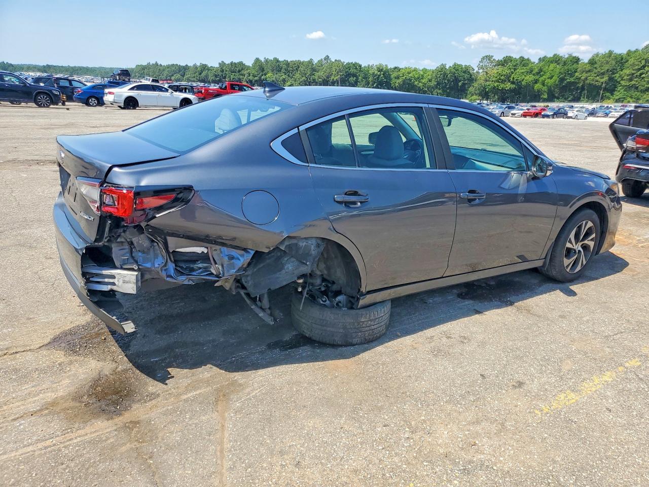 2021 Subaru Legacy Premium - Фото 3