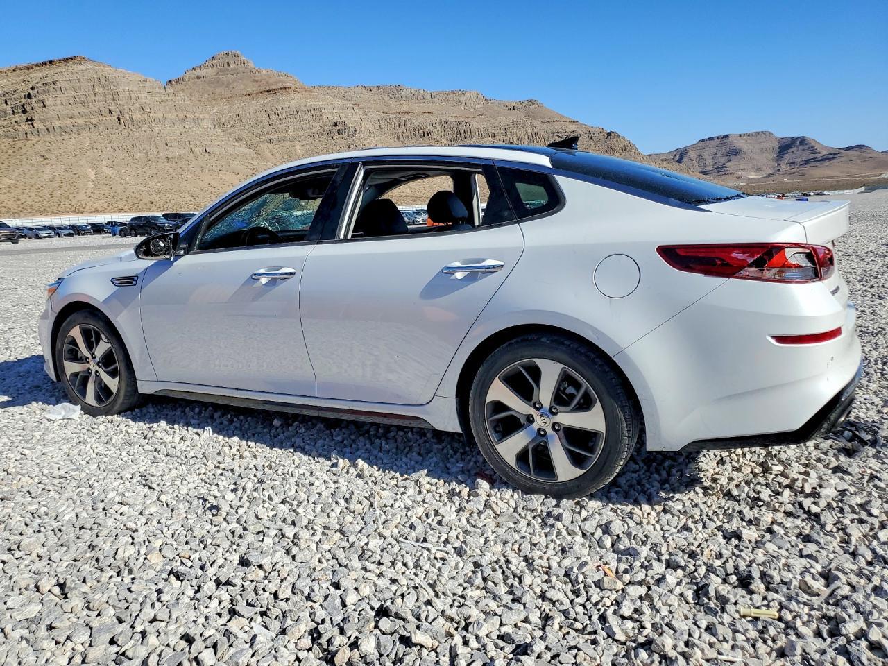 2019 Kia Optima S - Фото 2