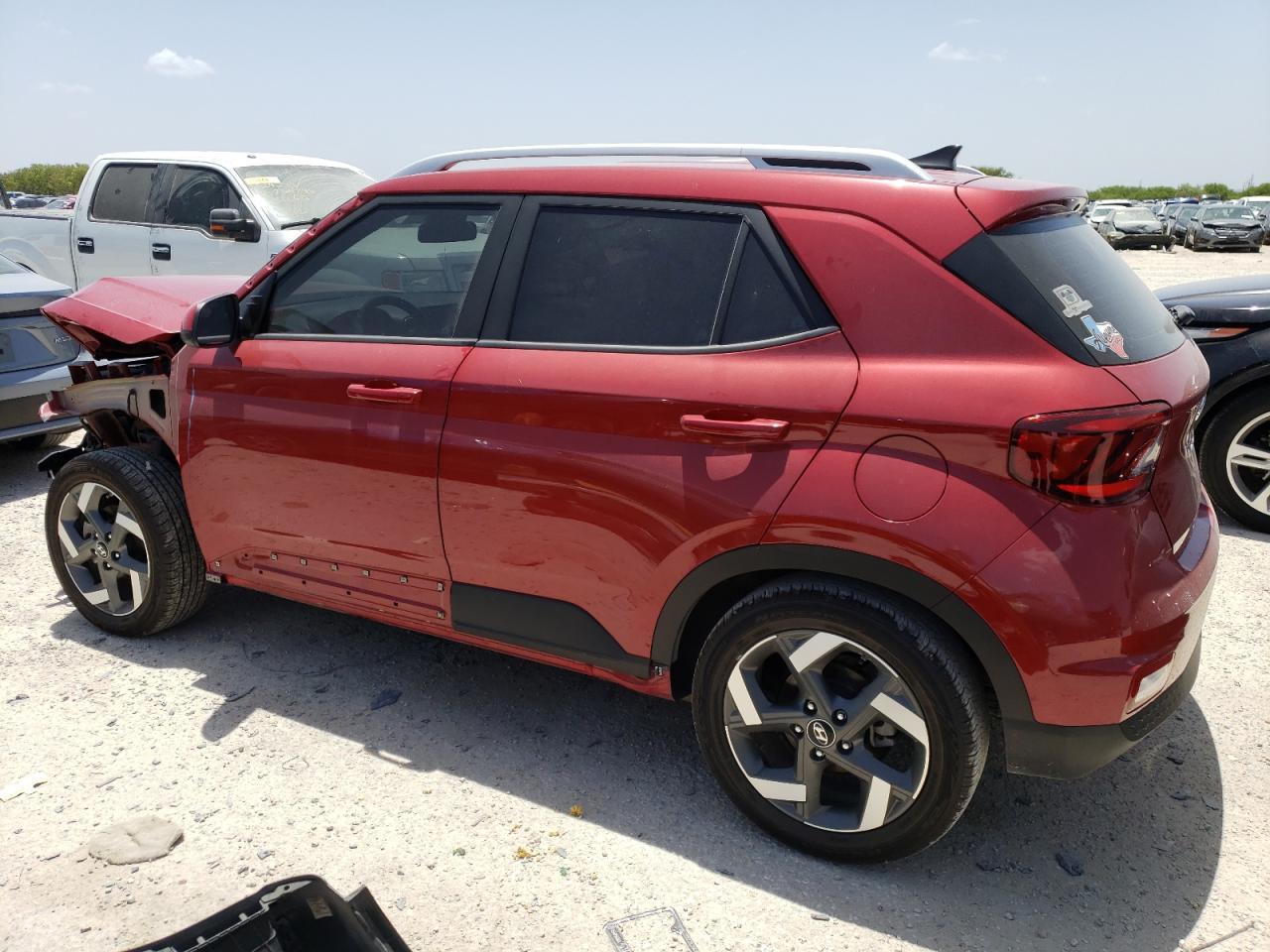 2022 Hyundai Venue Sel - Фото 2
