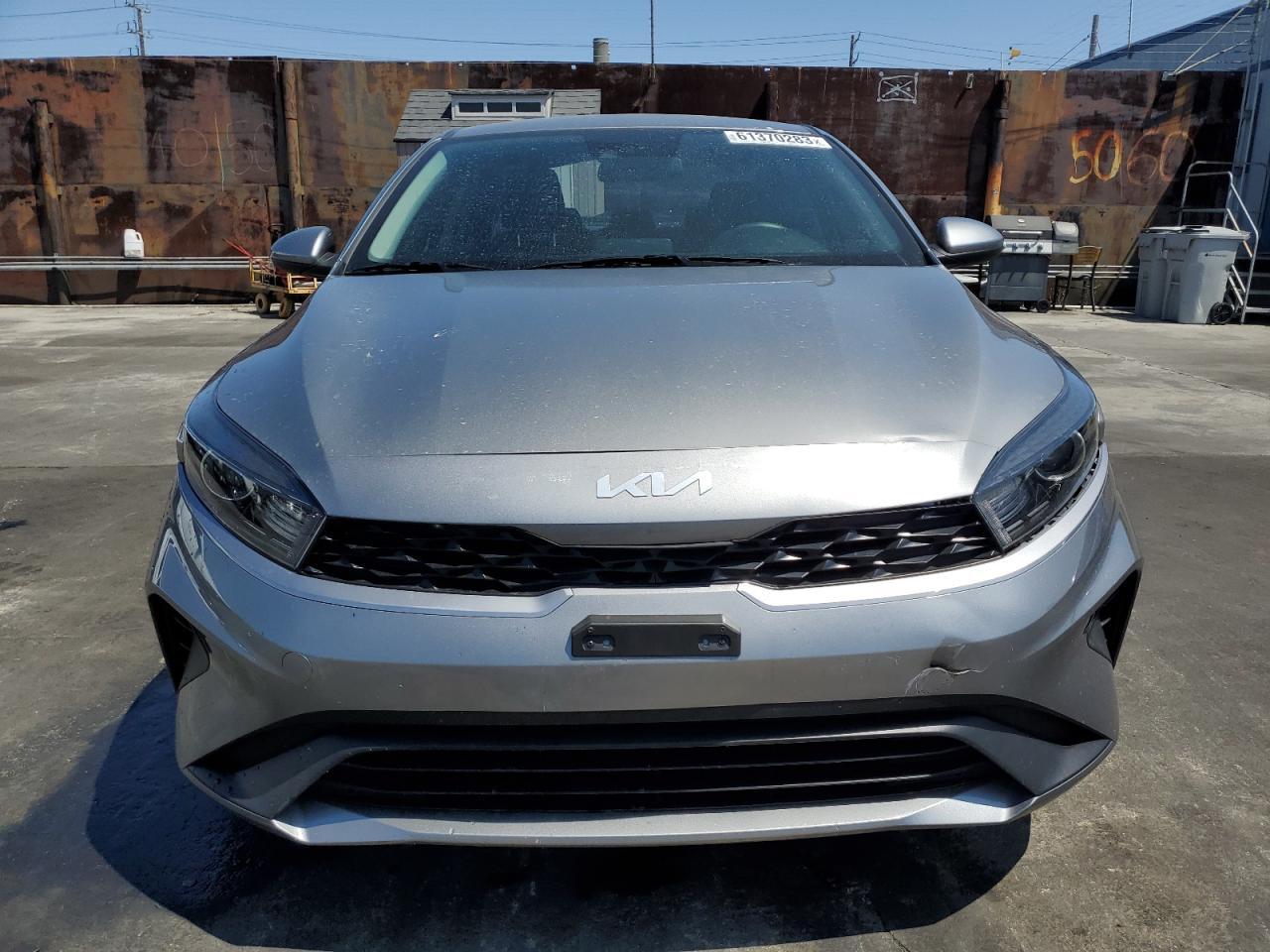 2022 Kia Forte Fe - Фото 5