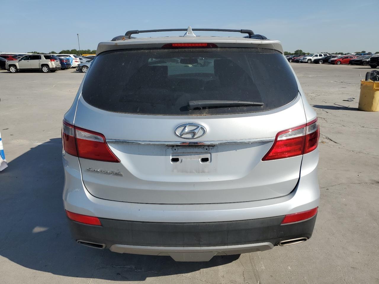 2014 Hyundai Santa Fe Gls Gls - Image 6