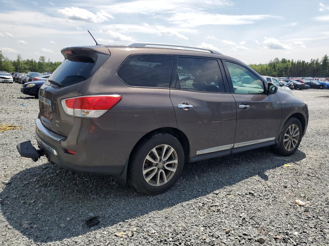 2015 Nissan Pathfinder S - Фото 3