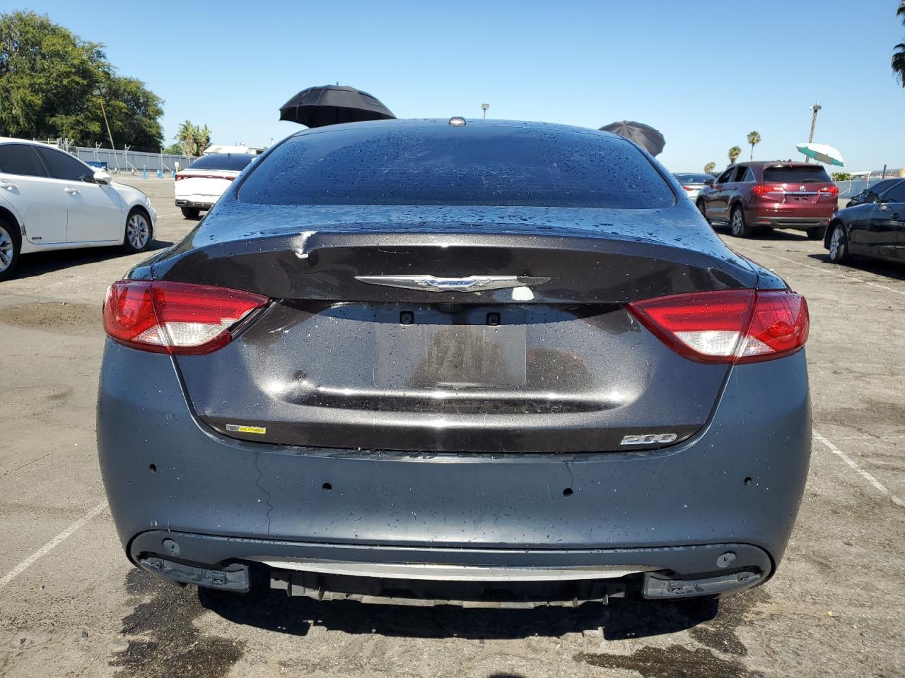2015 Chrysler 200 Limited - Фото 6