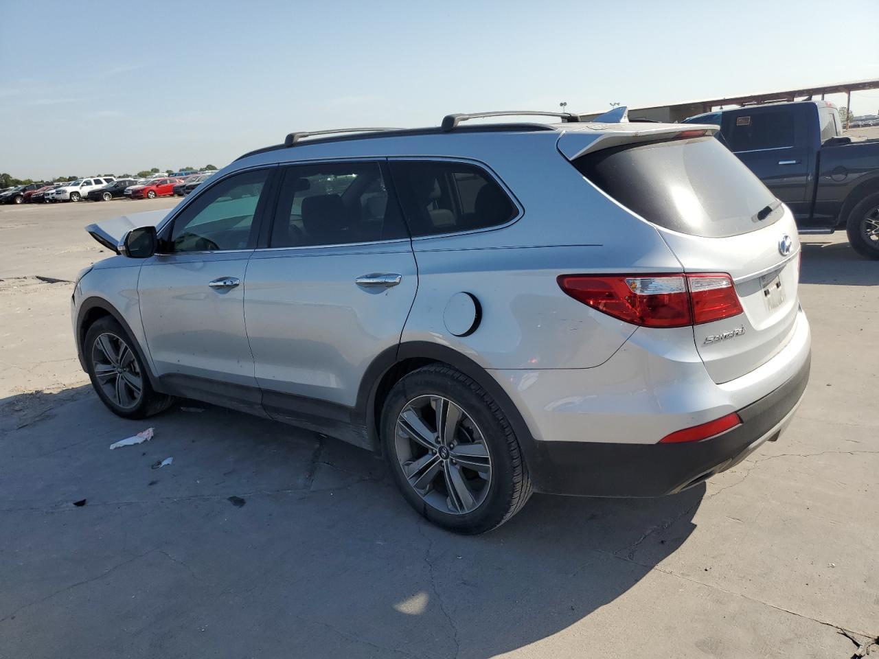 2014 Hyundai Santa Fe Gls Gls - Image 2