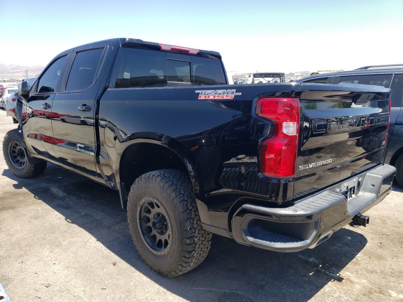 2019 Chevrolet Silverado K1500 Lt Trail Boss - Фото 2
