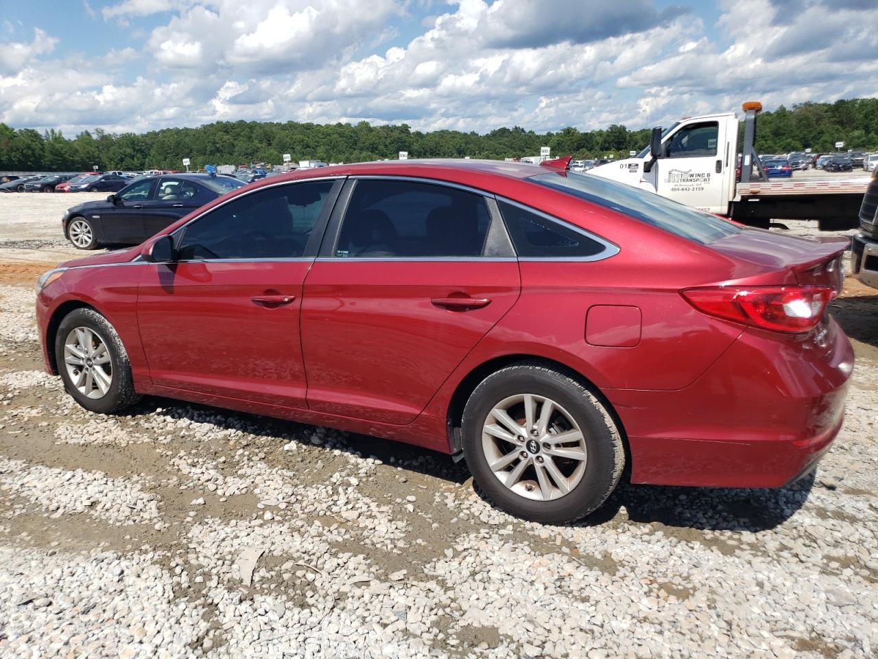 2016 Hyundai Sonata Se - Image 2