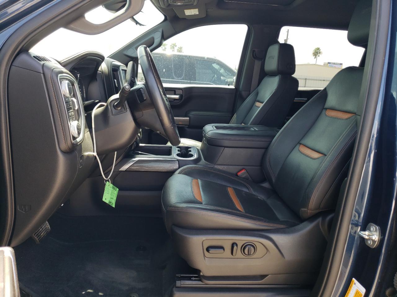 2020 GMC Sierra K1500 At4 - Фото 7