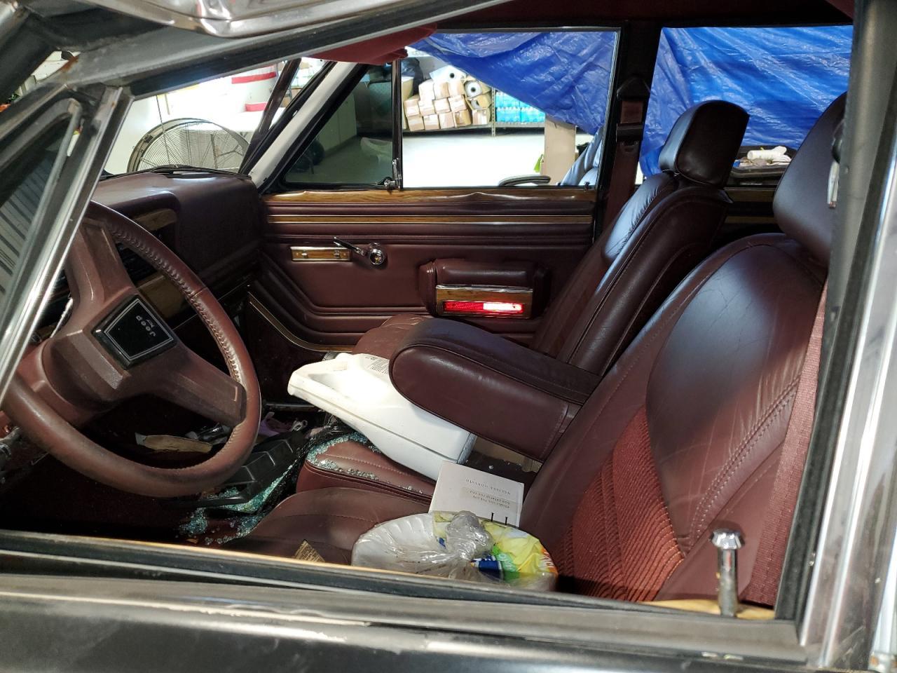 1988 Jeep Grand Wagoneer - Фото 7