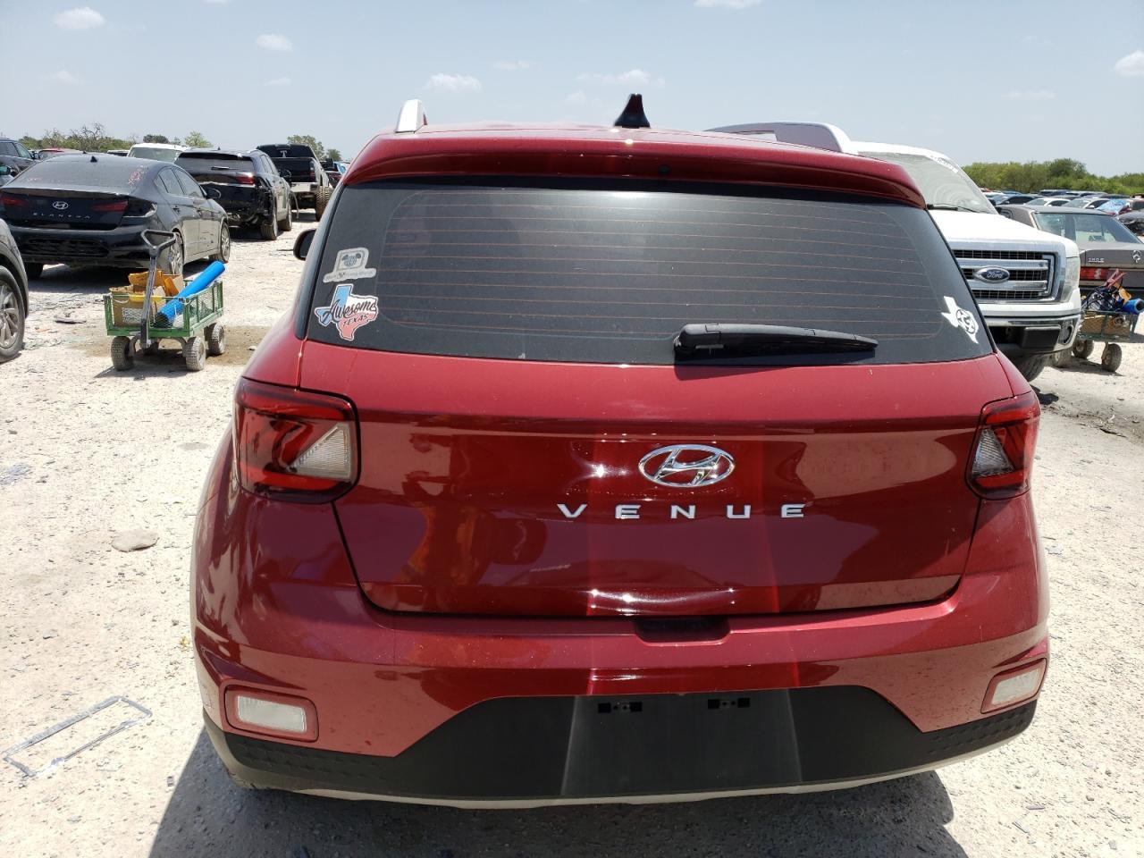 2022 Hyundai Venue Sel - Фото 6