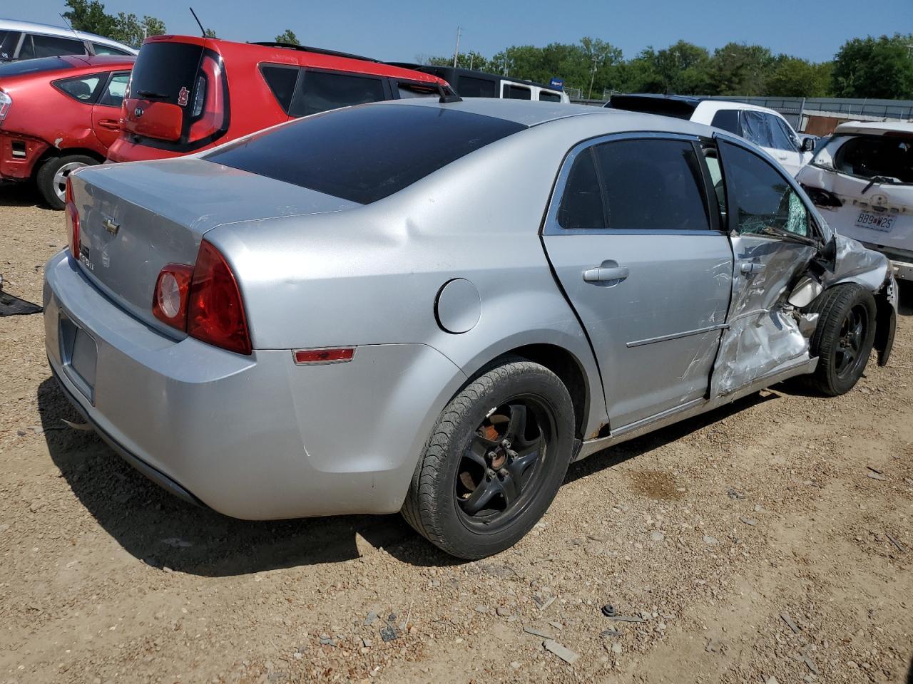 2010 Chevrolet Malibu 1Lt - Фото 3
