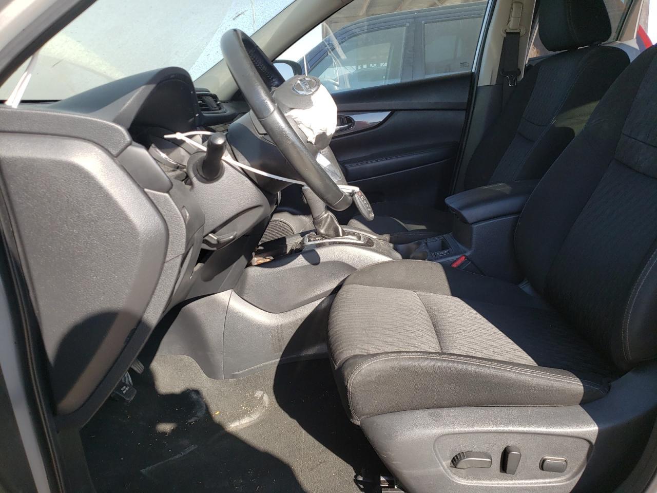 2020 Nissan Rogue S - Фото 7