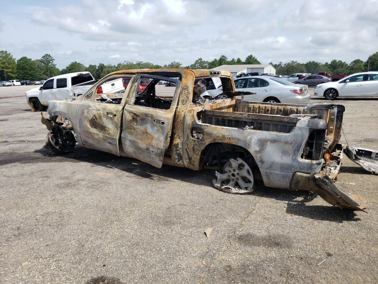 2022 Ram 1500 Limited - Фото 2