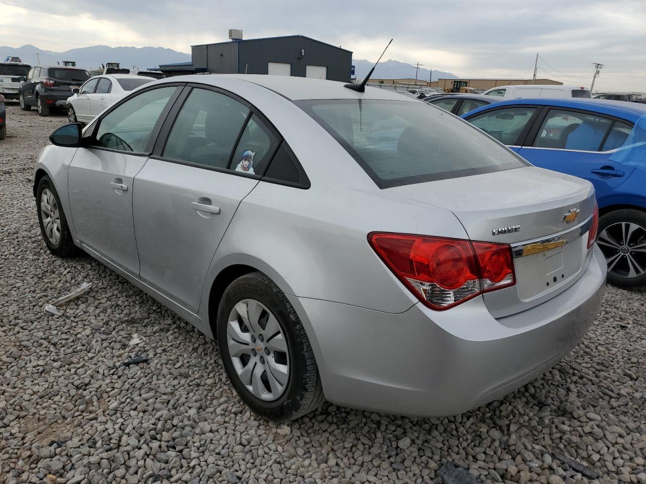 2014 Chevrolet Cruze Ls - Фото 2