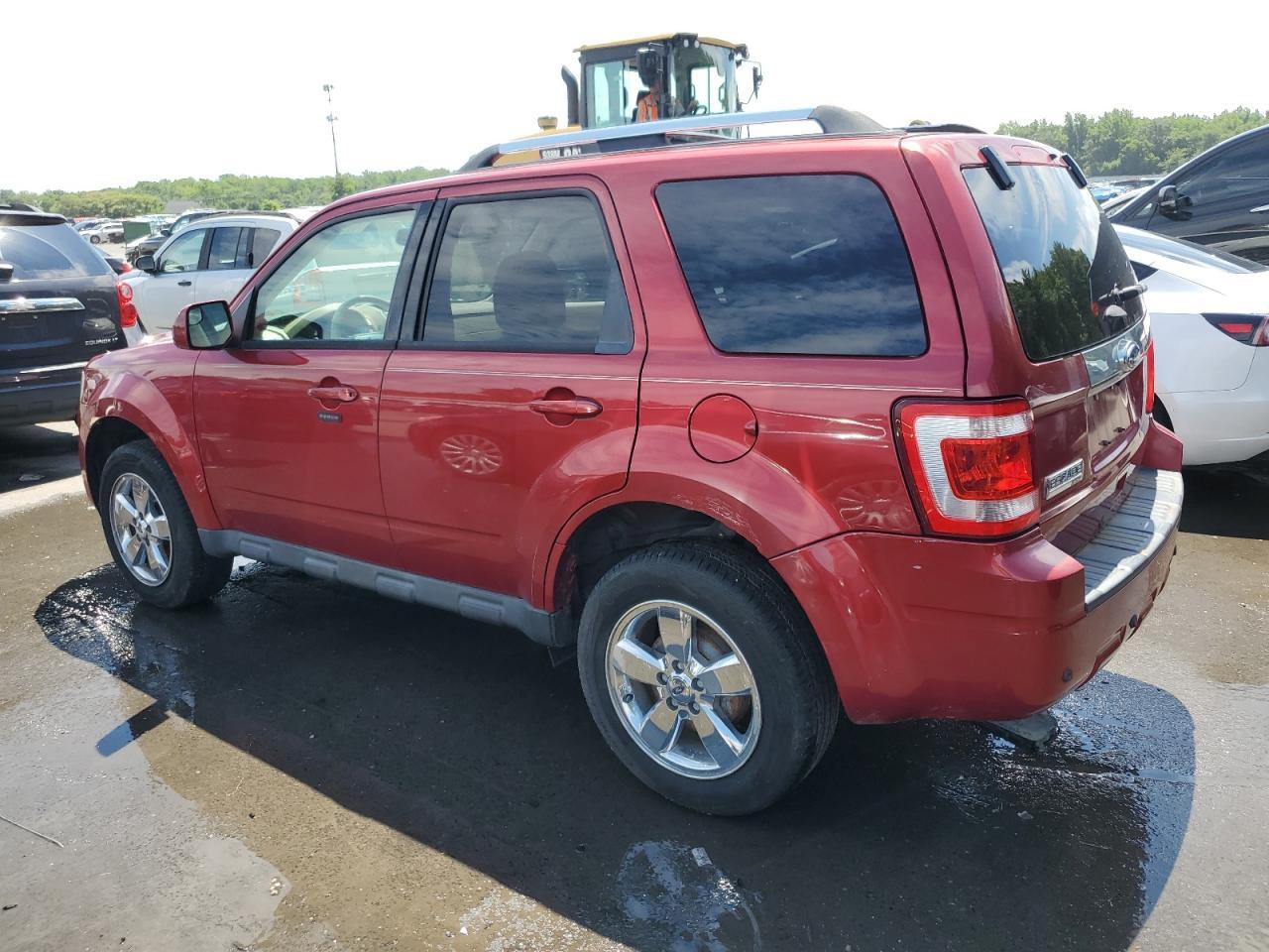 2012 Ford Escape Limited - Фото 2