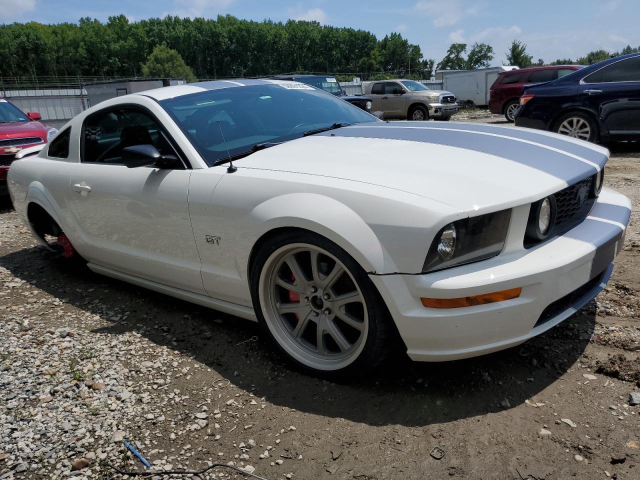 2006 Ford Mustang Gt - Фото 4