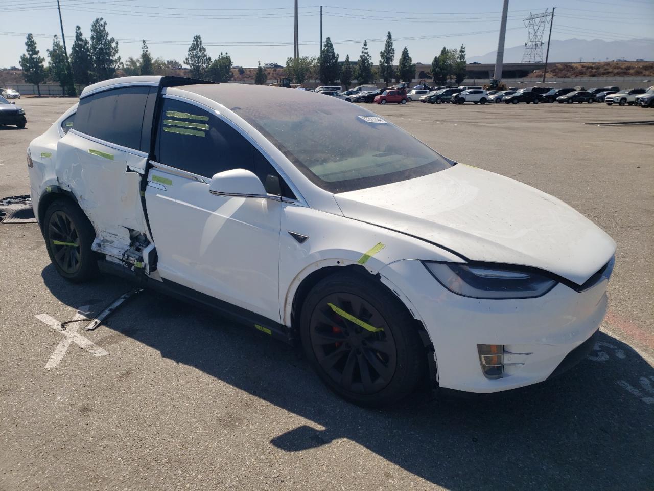 2016 Tesla Model X - Фото 4