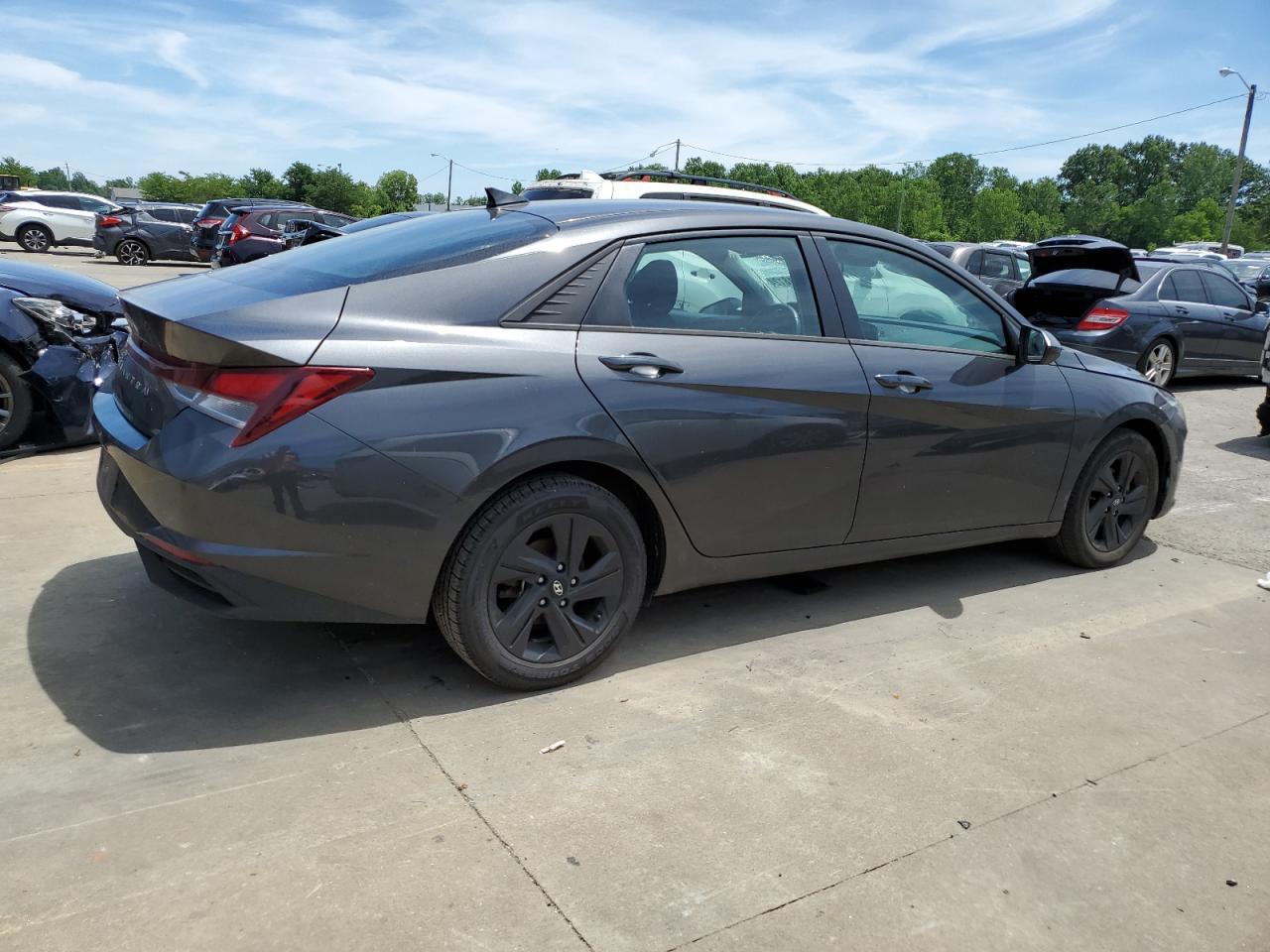 2022 Hyundai Elantra Sel - Фото 3