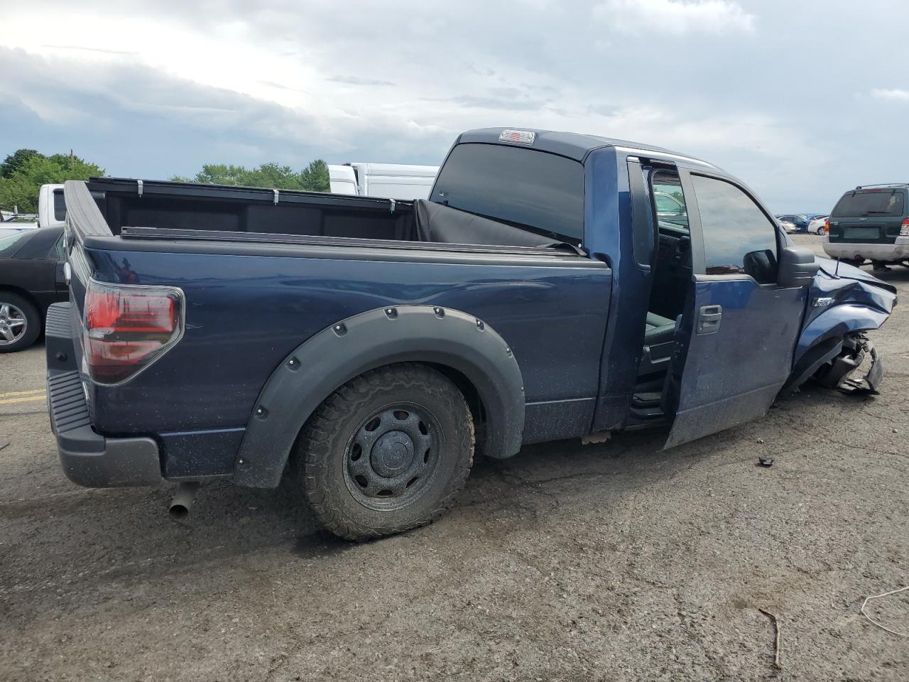 2014 Ford F150 - Фото 3