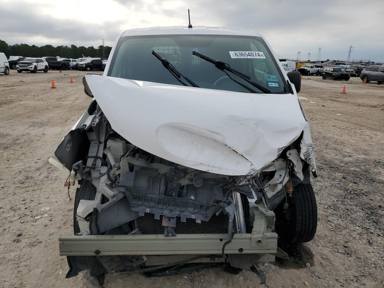 2015 Nissan Nv200 2.5S - Фото 5