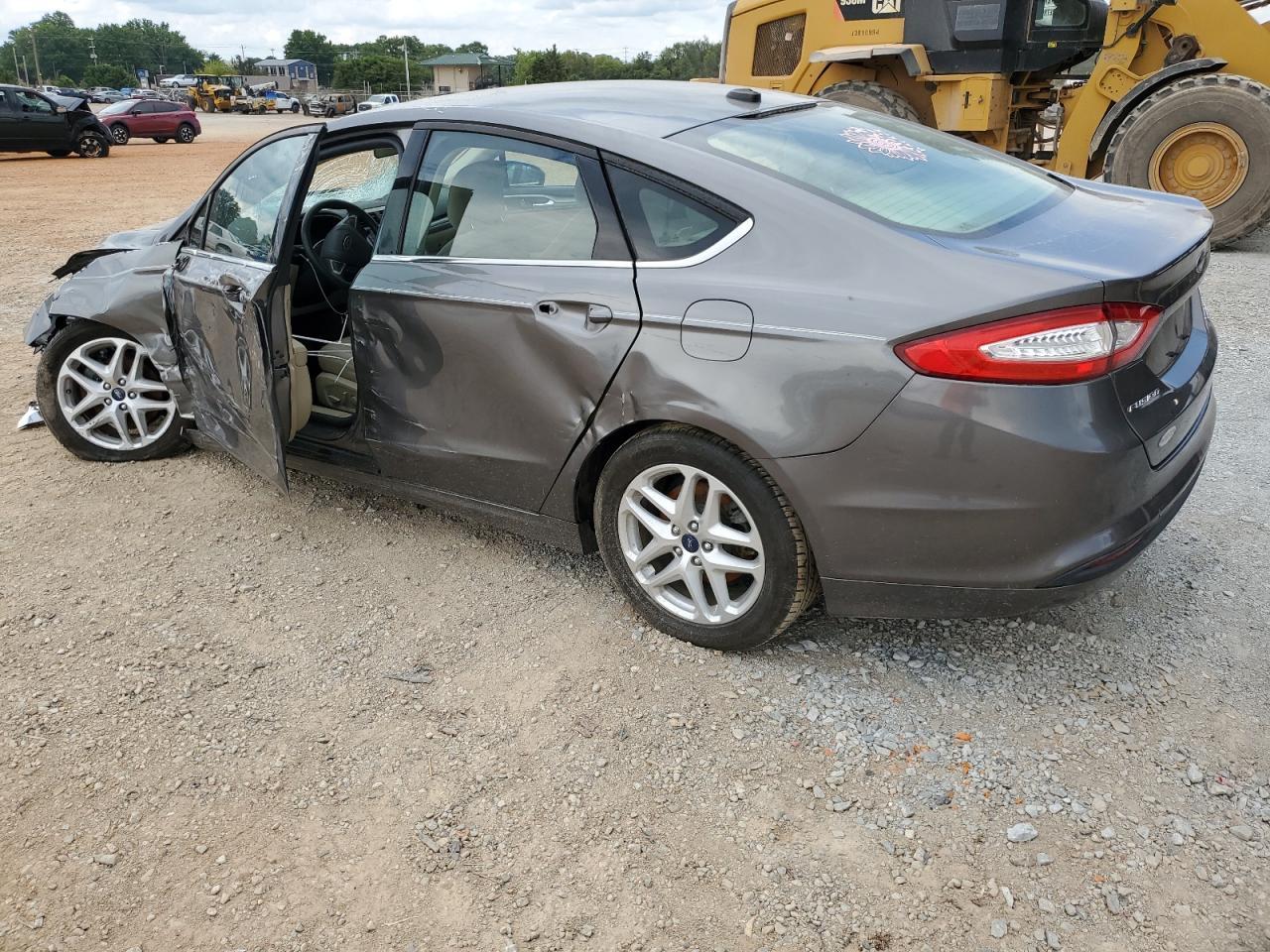 2014 Ford Fusion Se - Image 2