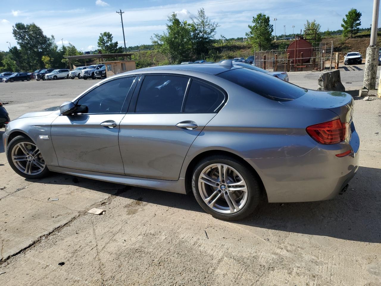 2016 BMW 528 Xi - Фото 2