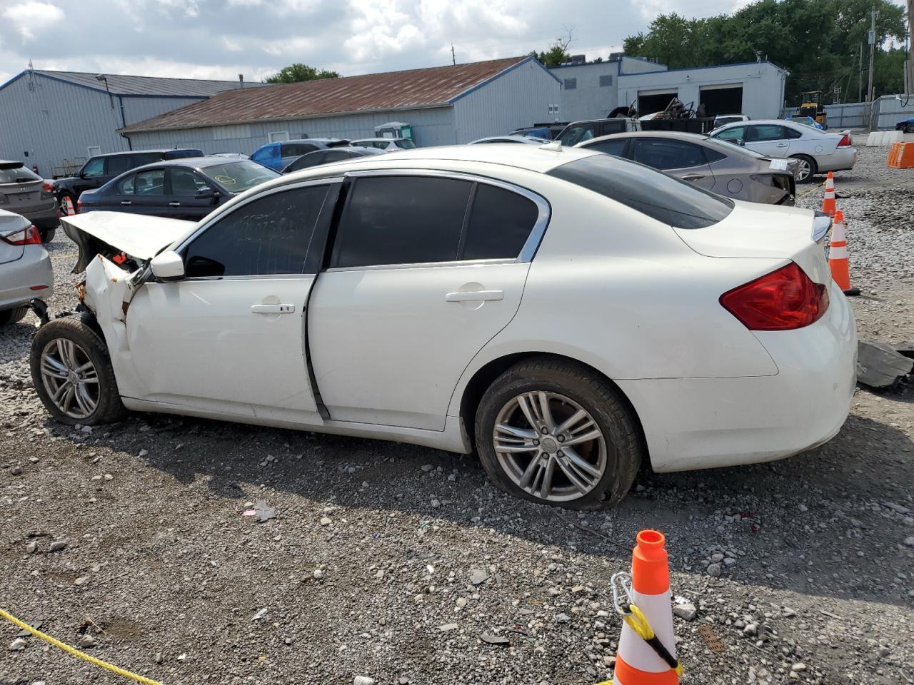 2013 Infiniti G37 - Image 2